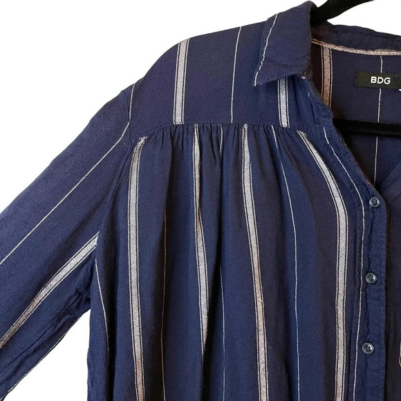 BDG Urban Outfitters Women's Melanie Tie Front Striped Button Up in Navy Size XS - Picture 8 of 11